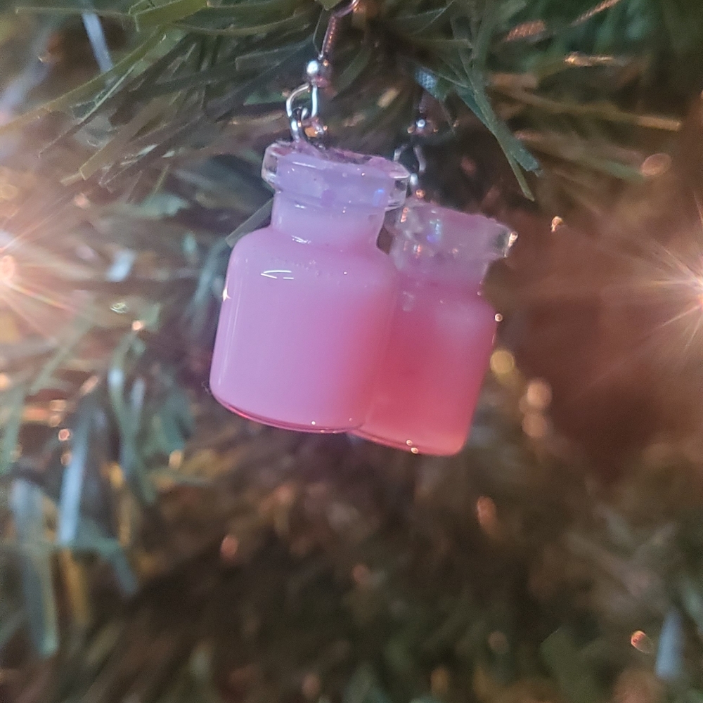 Strawberry 🍓 Boba Tea Earrings